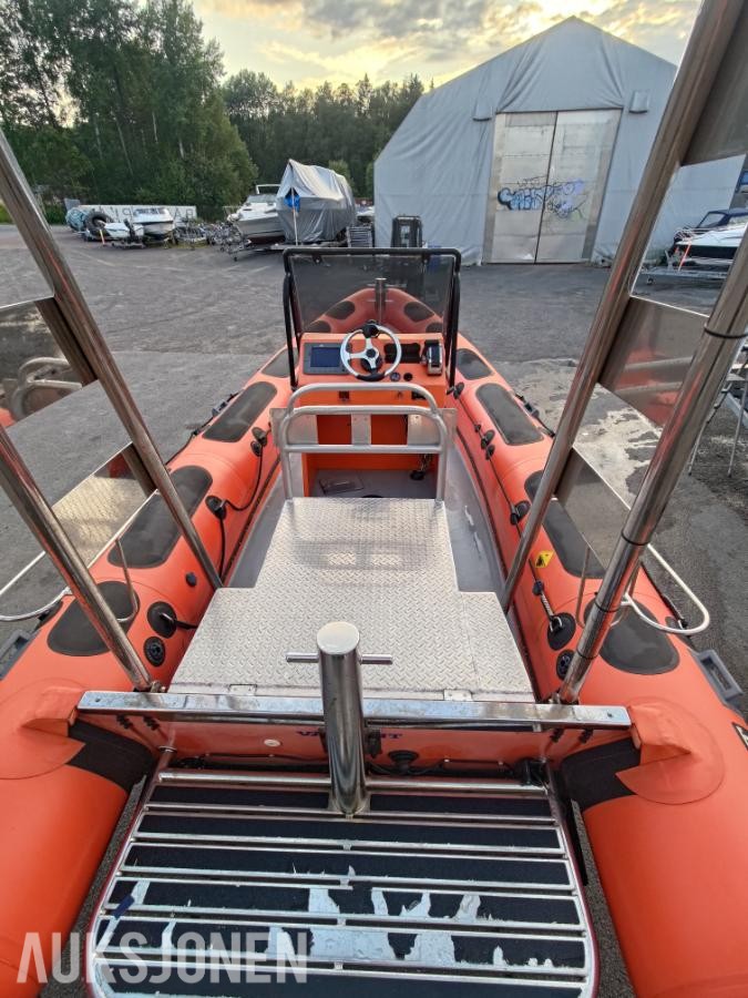 2005 21 fots RIB - Valiant PT-650