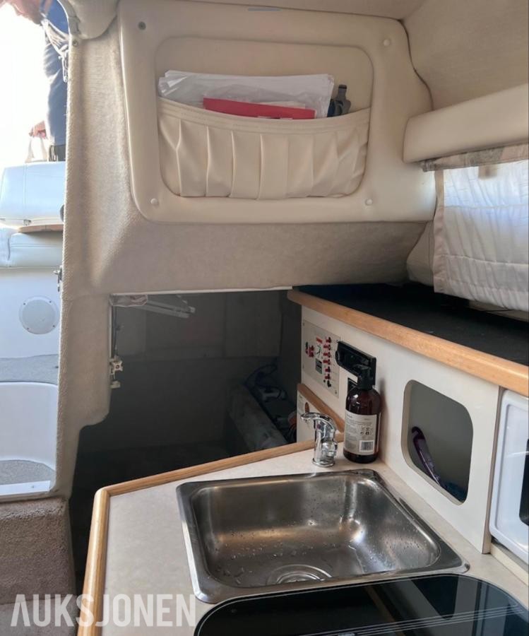1998 Bayliner Cierra 2355