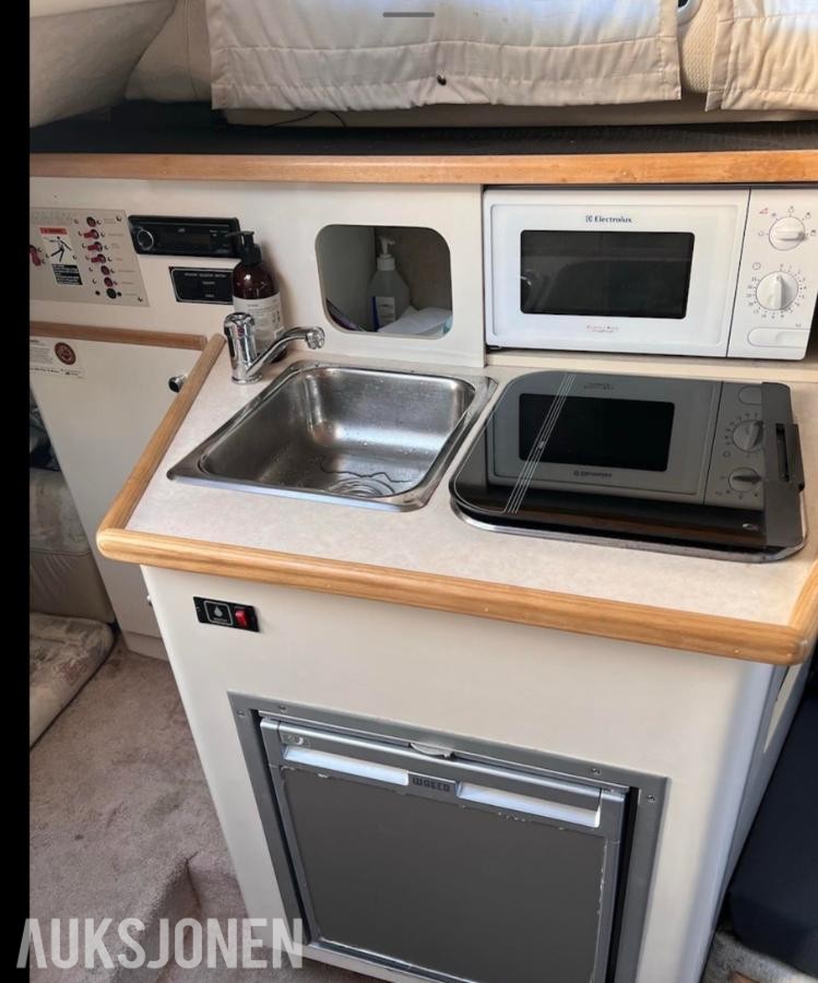 1998 Bayliner Cierra 2355