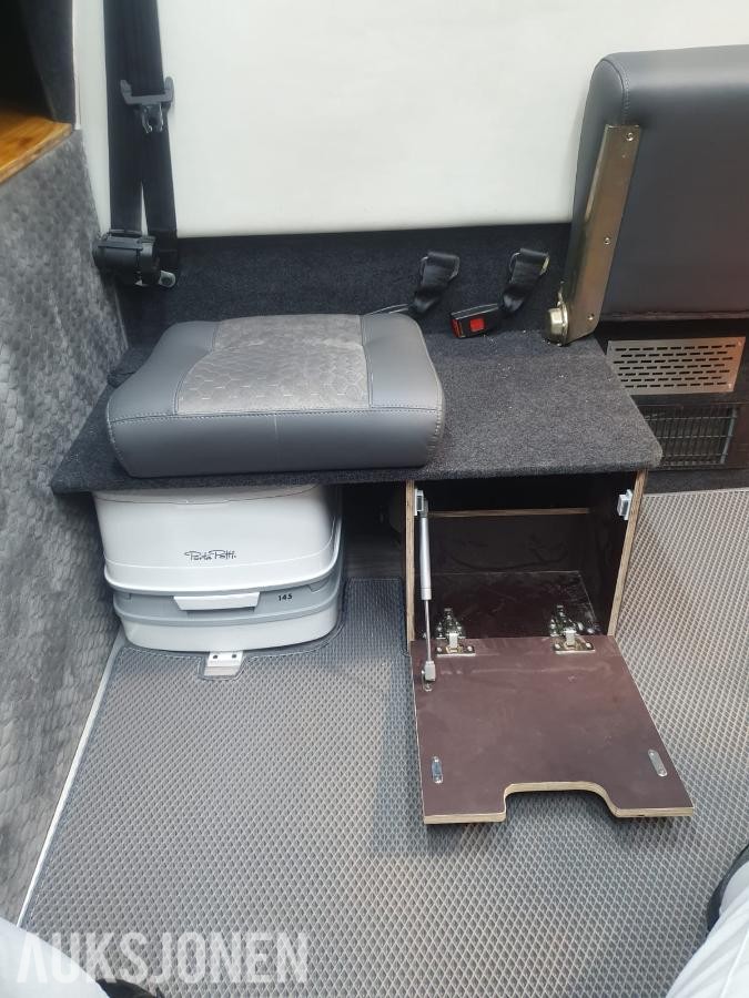 2008 Volkswagen Transporter 2.5 Diesel, 136000km