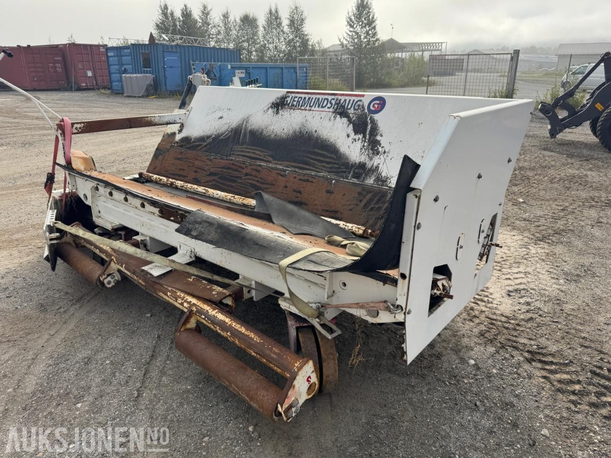 2015 Astec BF400 kantutlegger med BM feste