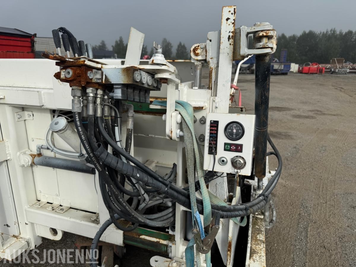 2015 Astec BF400 kantutlegger med BM feste