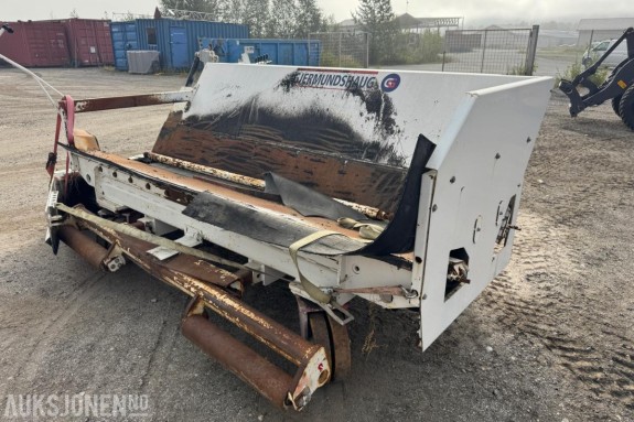 2015 Astec BF400 kantutlegger med BM feste