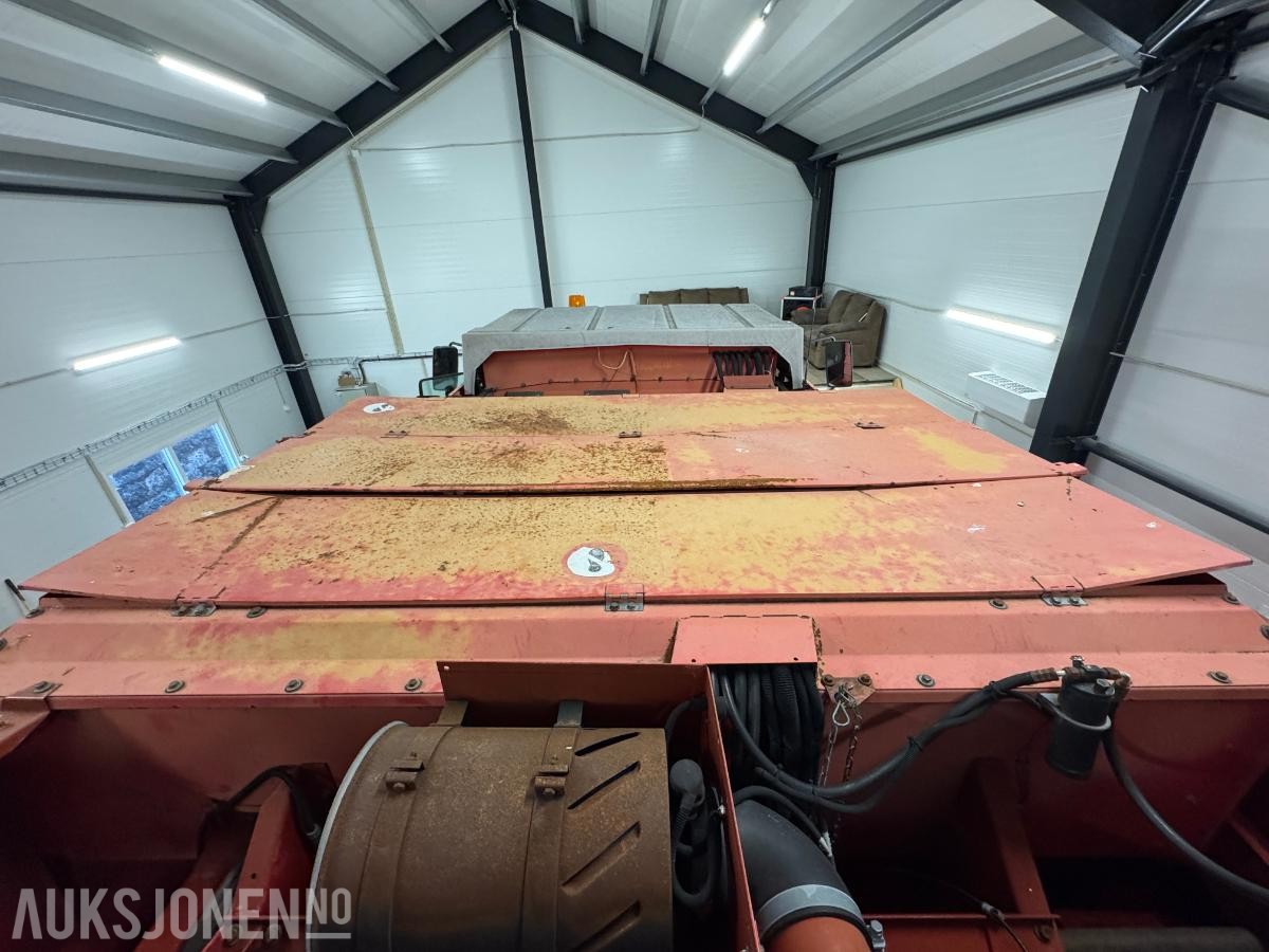 1996 Massey Ferguson MF 34 skurtresker