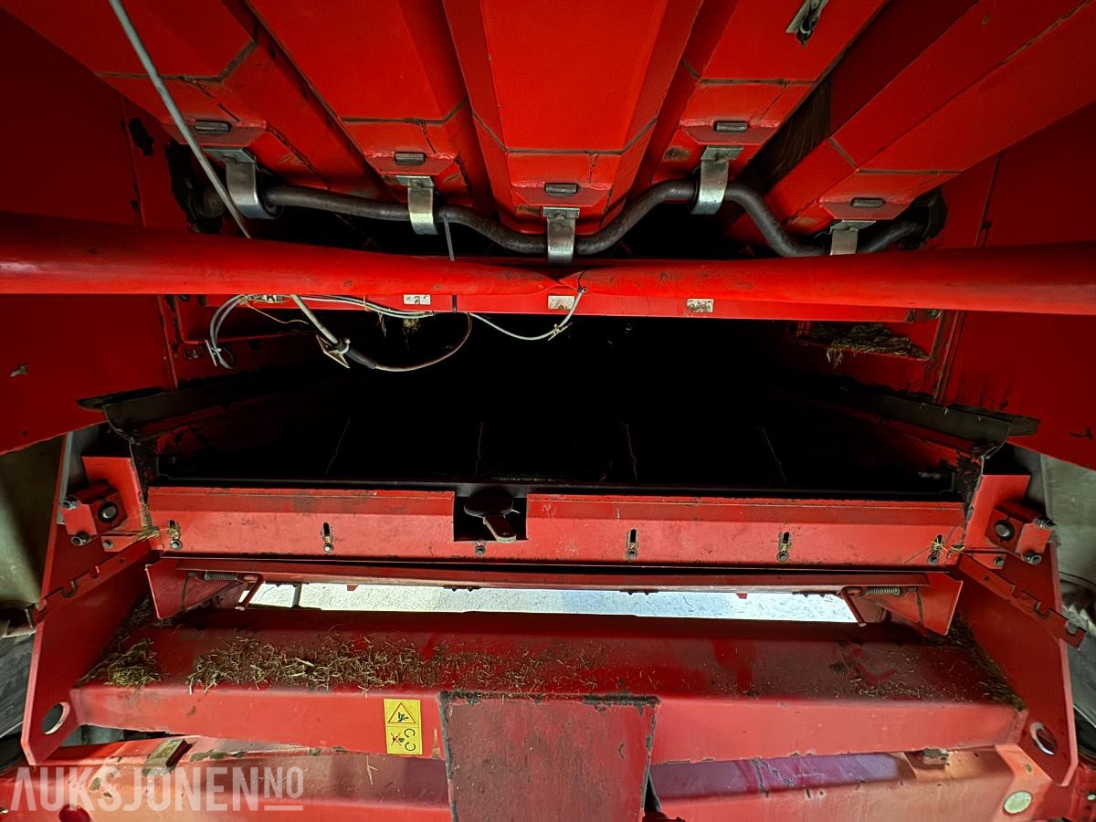 1996 Massey Ferguson MF 34 skurtresker