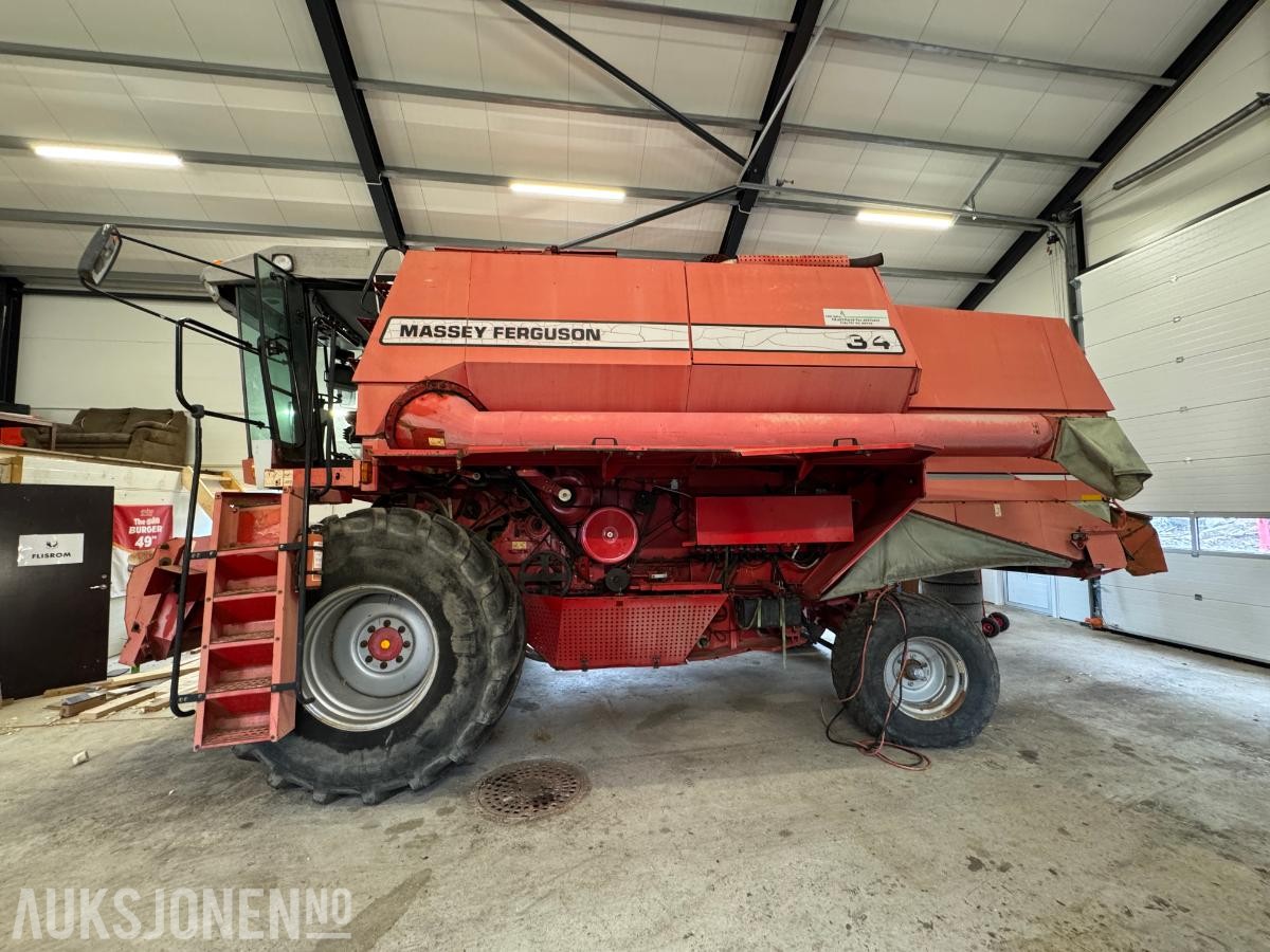 1996 Massey Ferguson MF 34 skurtresker