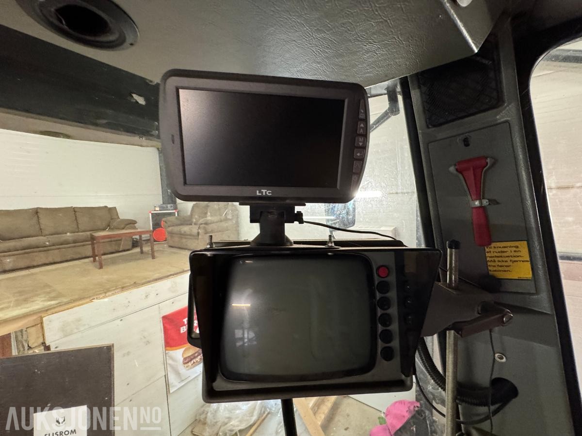 1996 Massey Ferguson MF 34 skurtresker
