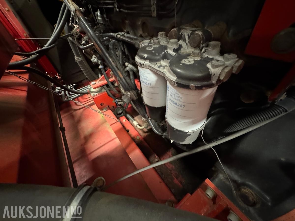 1996 Massey Ferguson MF 34 skurtresker