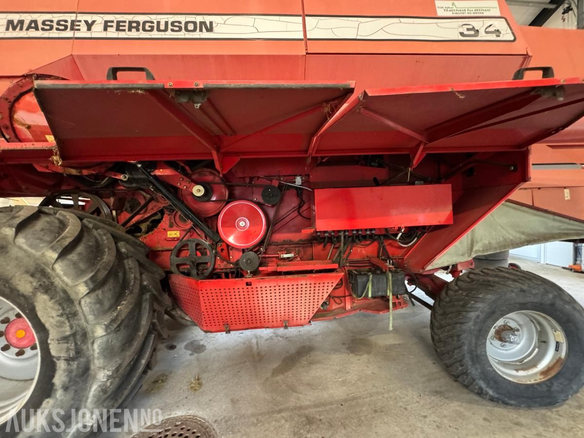 1996 Massey Ferguson MF 34 skurtresker