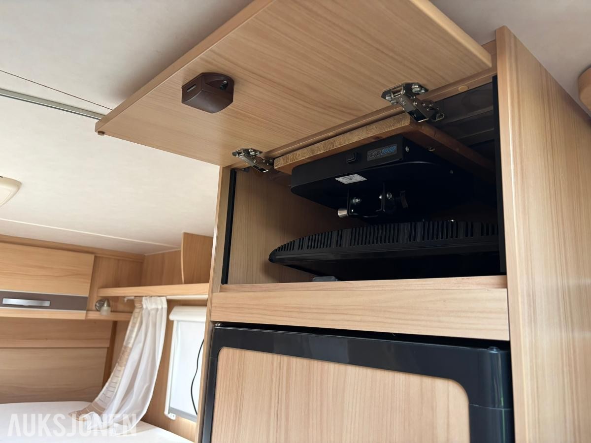 2013 Capron T67 bobil - eu ok til 10.2026