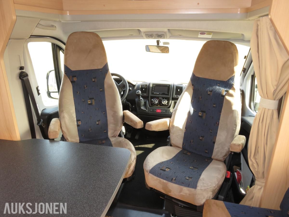 2013 Capron T67 bobil - eu ok til 10.2026