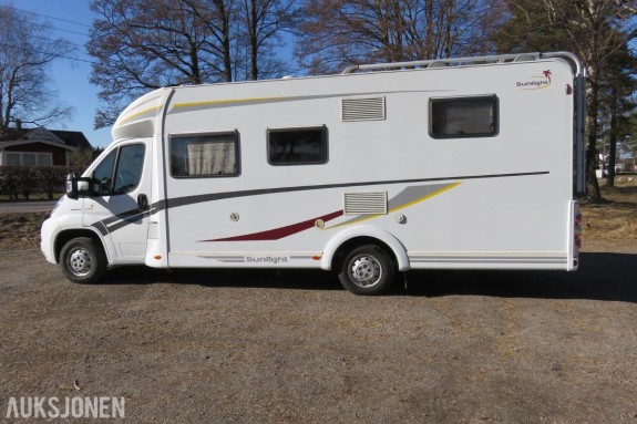 2013 Capron T67 bobil - eu ok til 10.2026