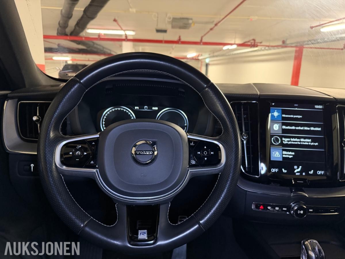 Volvo 2019 XC60 T8 390hk Twin Engine AWD/R-Design/Pano/El Hengerfeste++