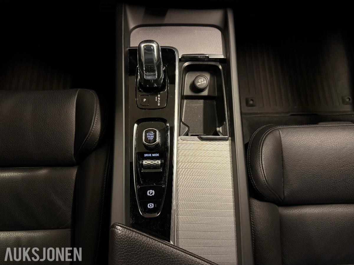 Volvo 2019 XC60 T8 390hk Twin Engine AWD/R-Design/Pano/El Hengerfeste++