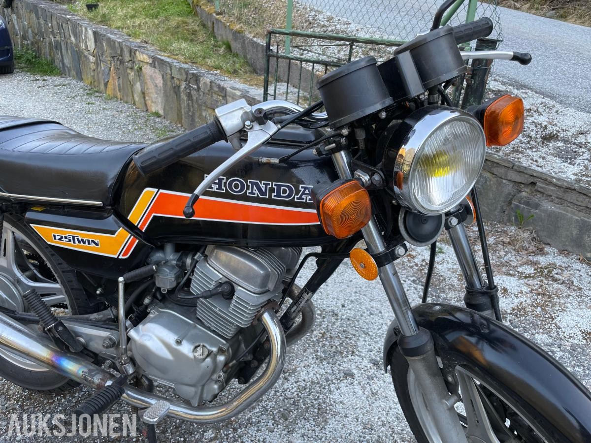1982 Honda CB125T