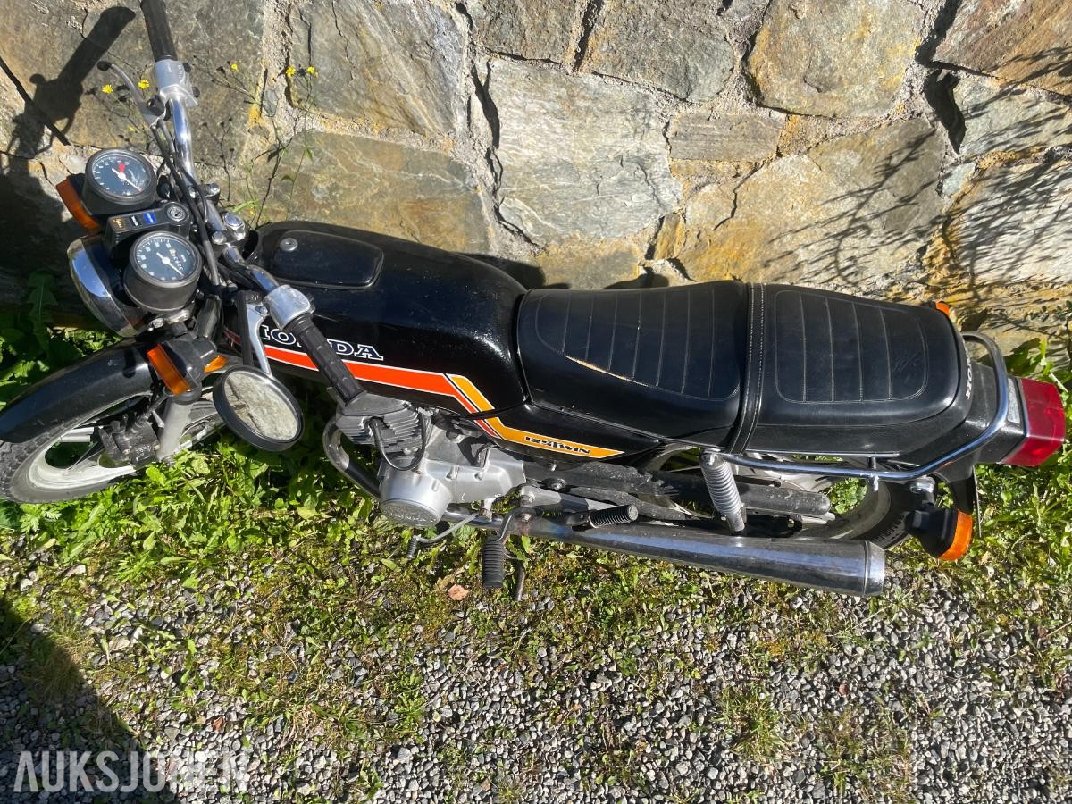 1982 Honda CB125T