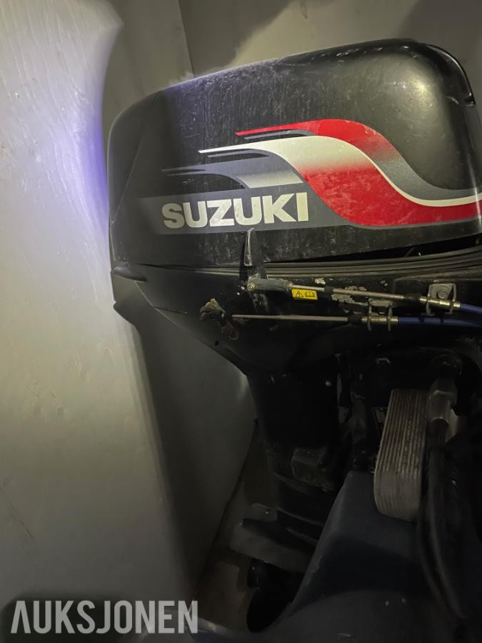 2007 Suzuki 30HK Utenbords delemotor