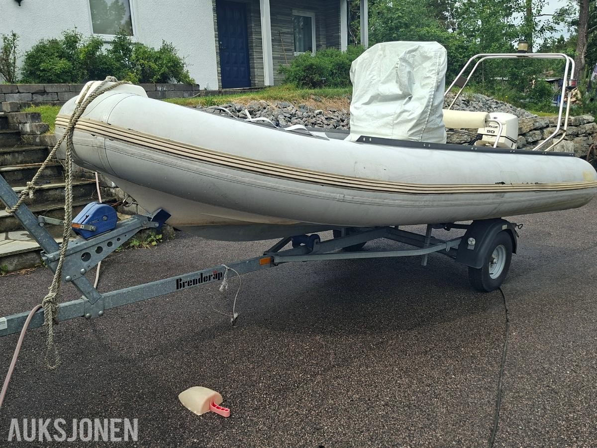 2011 Pro Rib 16 fot med evinrude etec 50hk