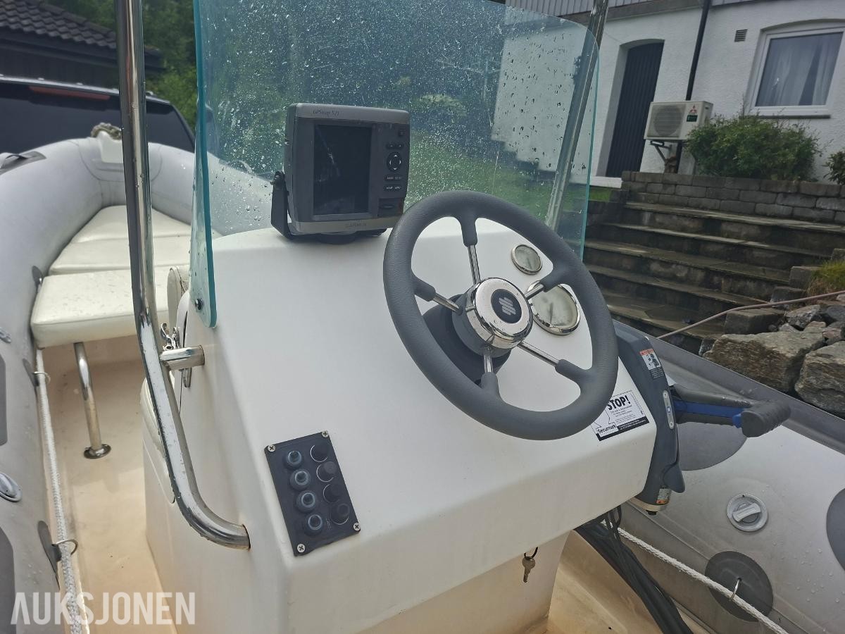 2011 Pro Rib 16 fot med evinrude etec 50hk