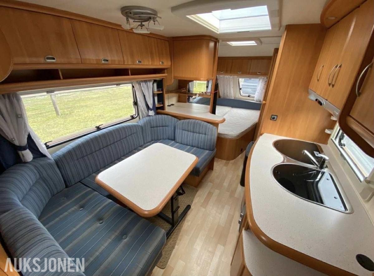 2006 Hobby Deluxe Easy 560 KMFE Trippelkøye Markise Gulvvarme