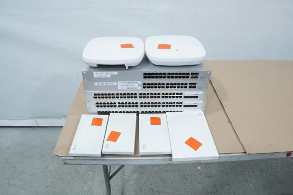 Cisco Meraki nettverksutstyr – switcher og access points