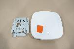 Cisco Meraki nettverksutstyr – switcher, aksesspunkter og kabler