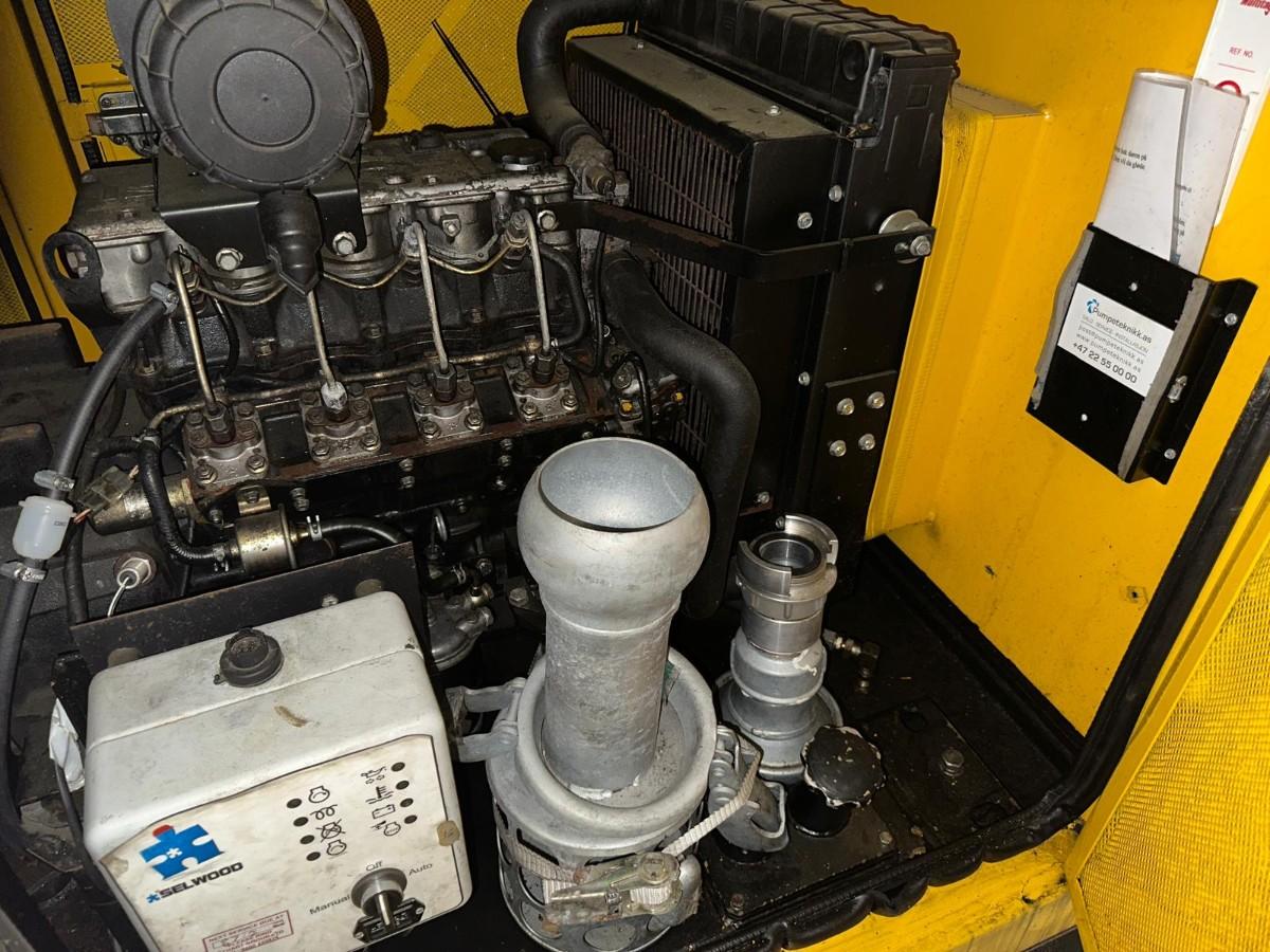 Selwood S100 dieselaggregat – 2006 – 8322 timer - støydempet kapsling