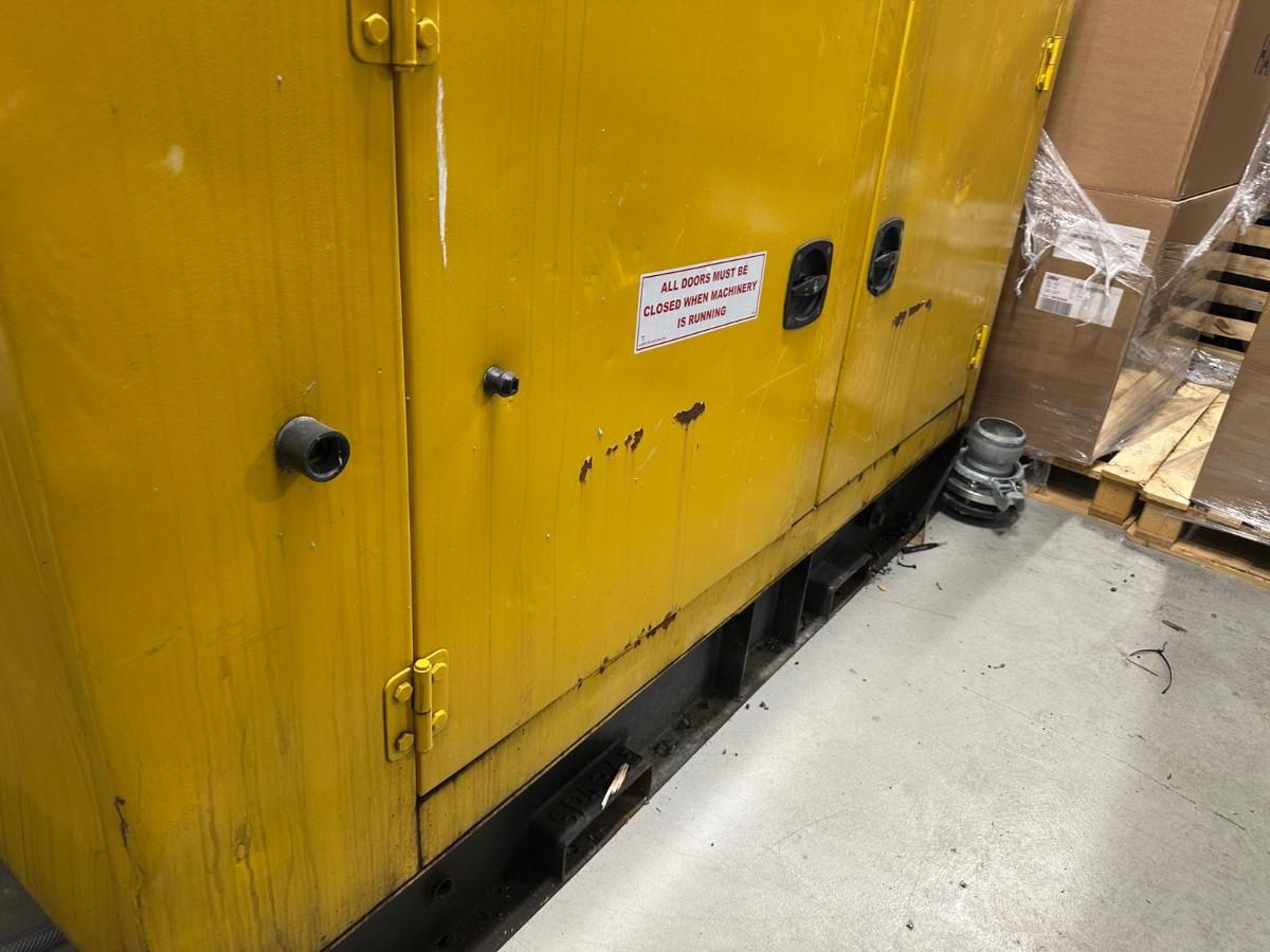 Selwood S100 dieselaggregat – 2006 – 8322 timer - støydempet kapsling