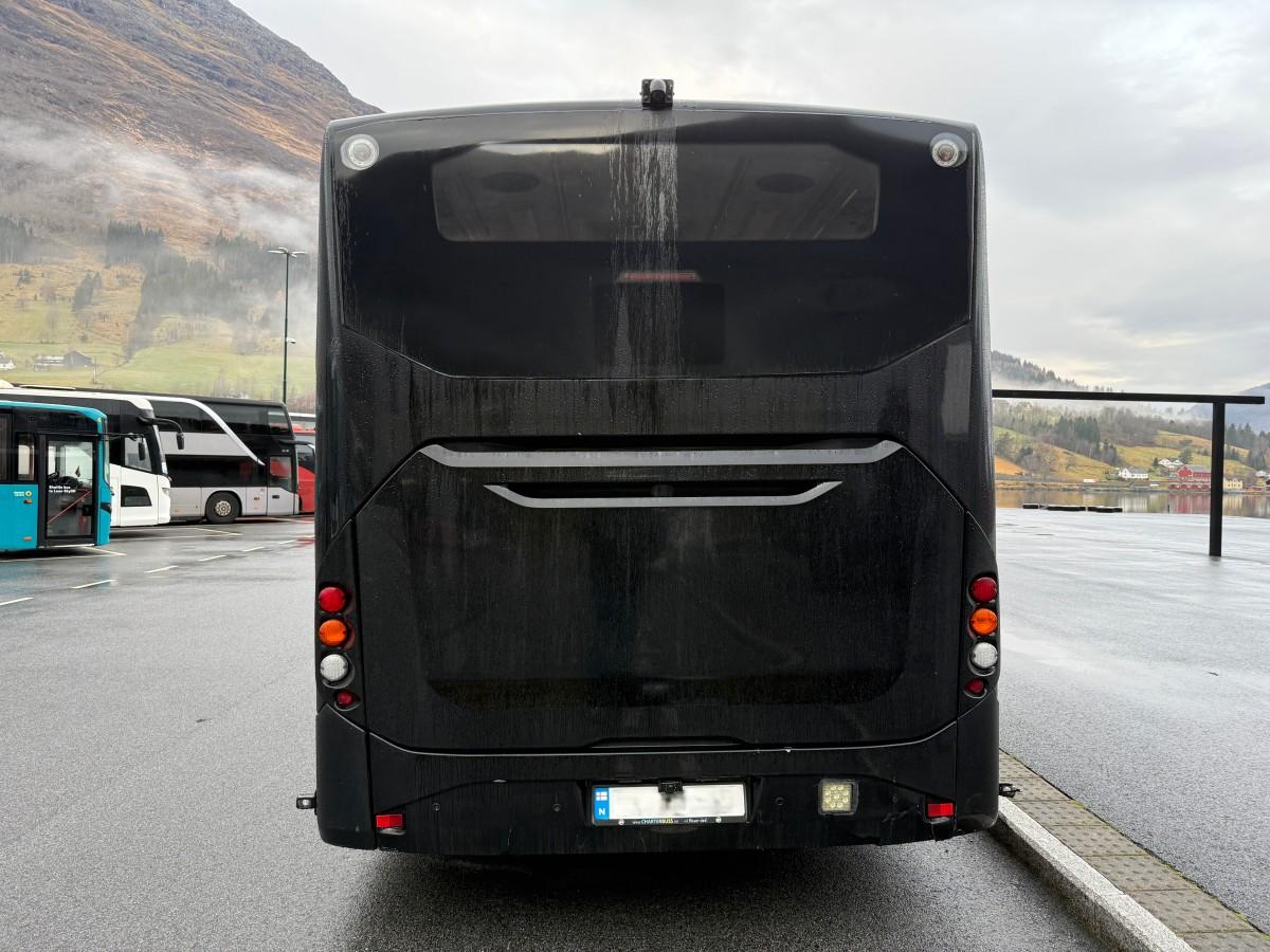 2013 Volvo 8900 B7R