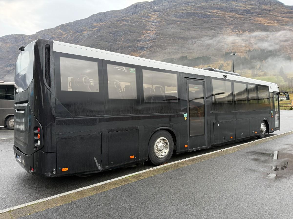 2013 Volvo 8900 B7R