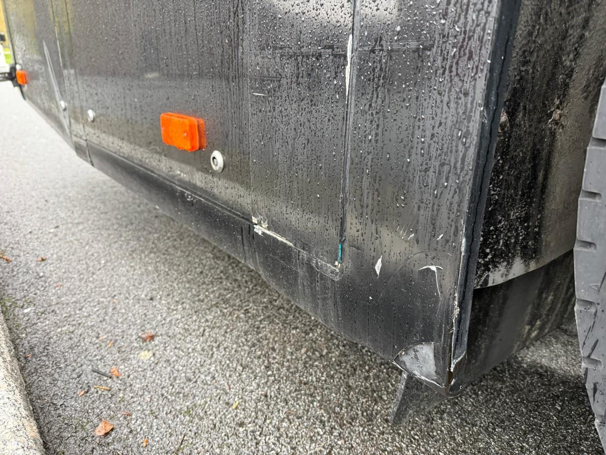 2013 Volvo 8900 B7R