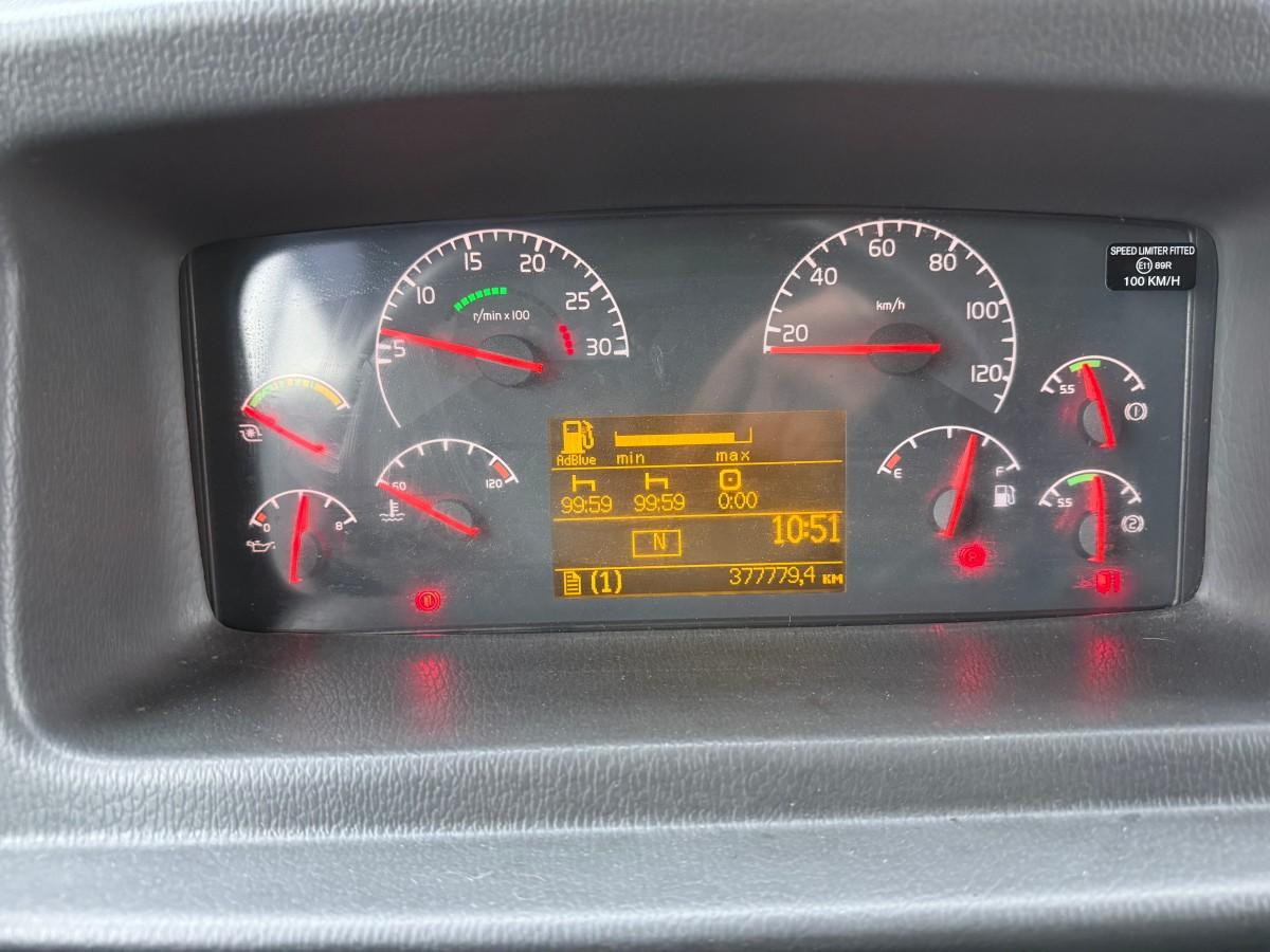 2013 Volvo 8900 B7R