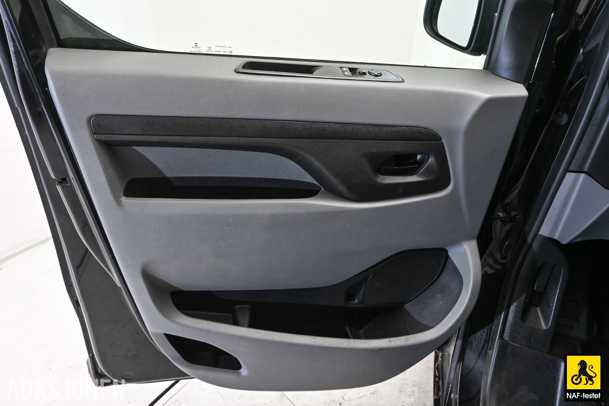 2017 Peugeot EXPERT 2,0 BlueHDI 120HK L2 HENGERFESTE KAMERA CRUISE SKYVEDØRER