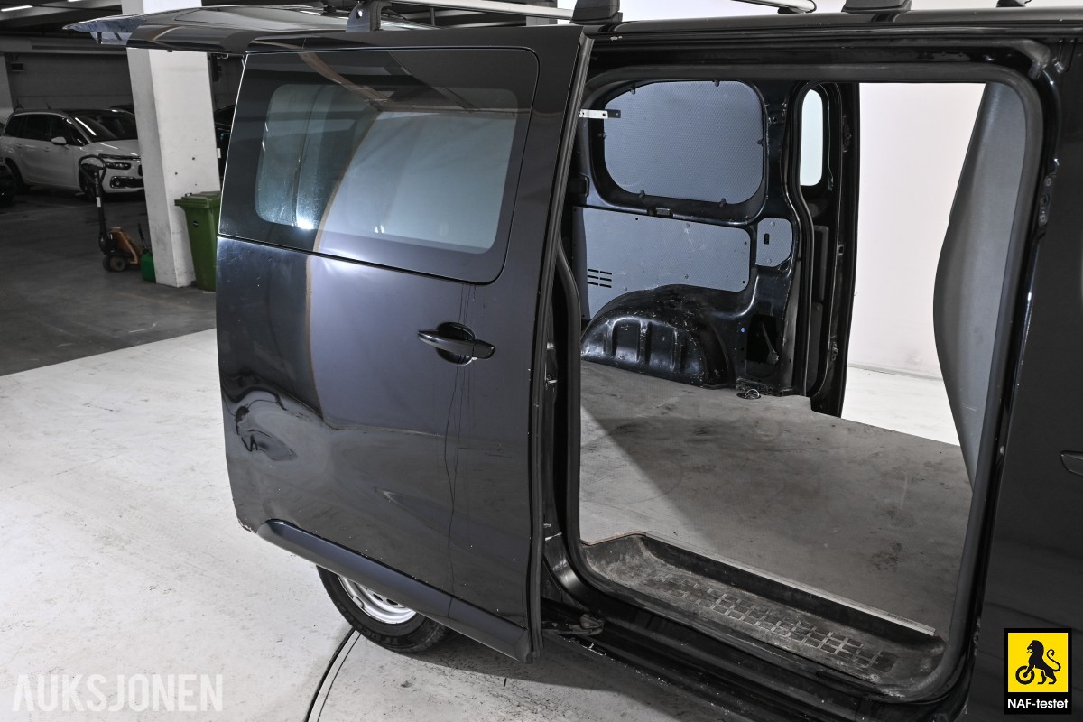 2017 Peugeot EXPERT 2,0 BlueHDI 120HK L2 HENGERFESTE KAMERA CRUISE SKYVEDØRER