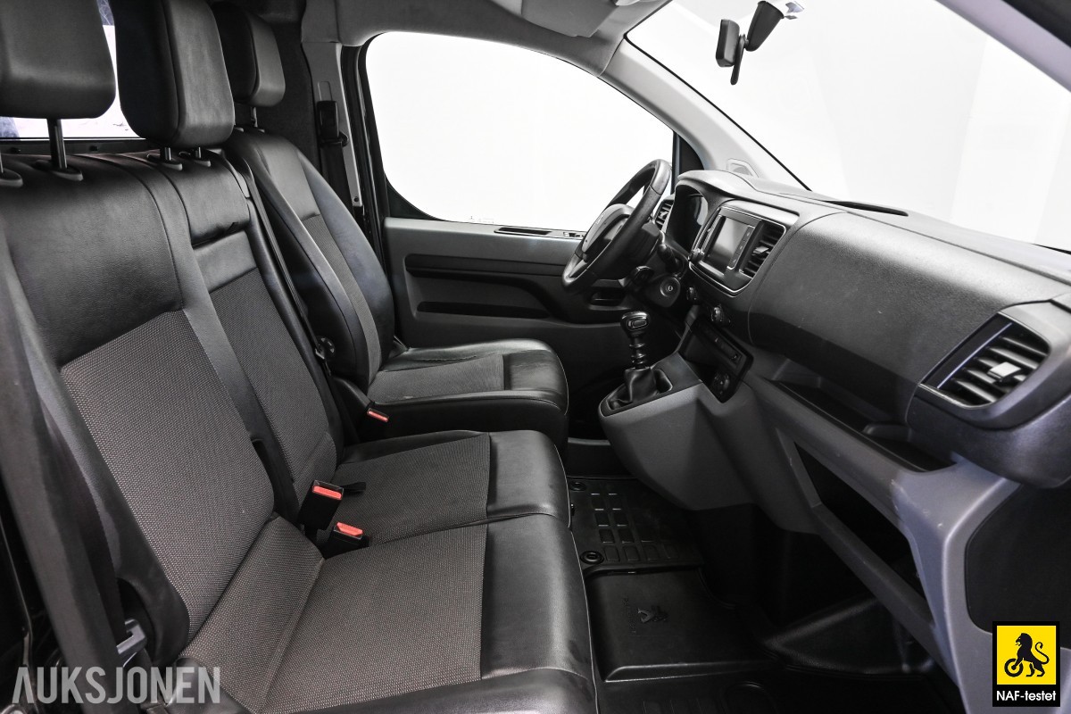 2017 Peugeot EXPERT 2,0 BlueHDI 120HK L2 HENGERFESTE KAMERA CRUISE SKYVEDØRER