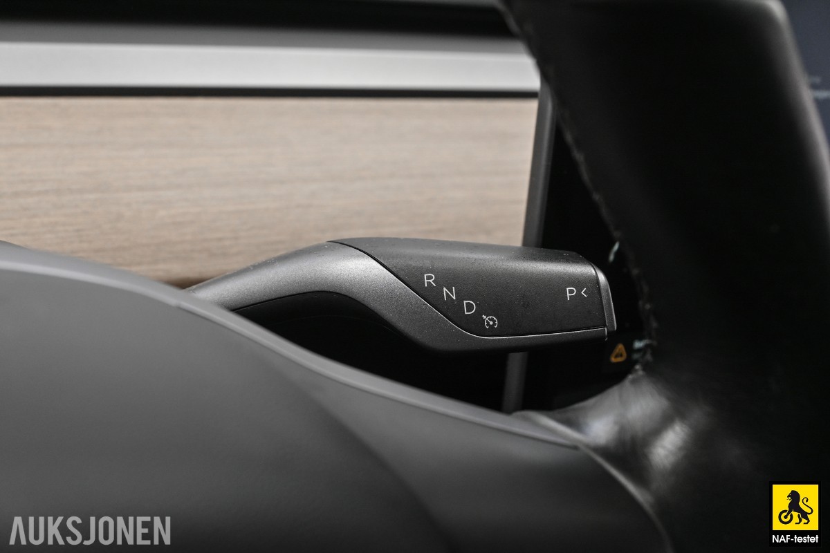 2019 Tesla MODEL 3 LONG RANGE 600KM WLTP AUTOPILOT PANORAMA