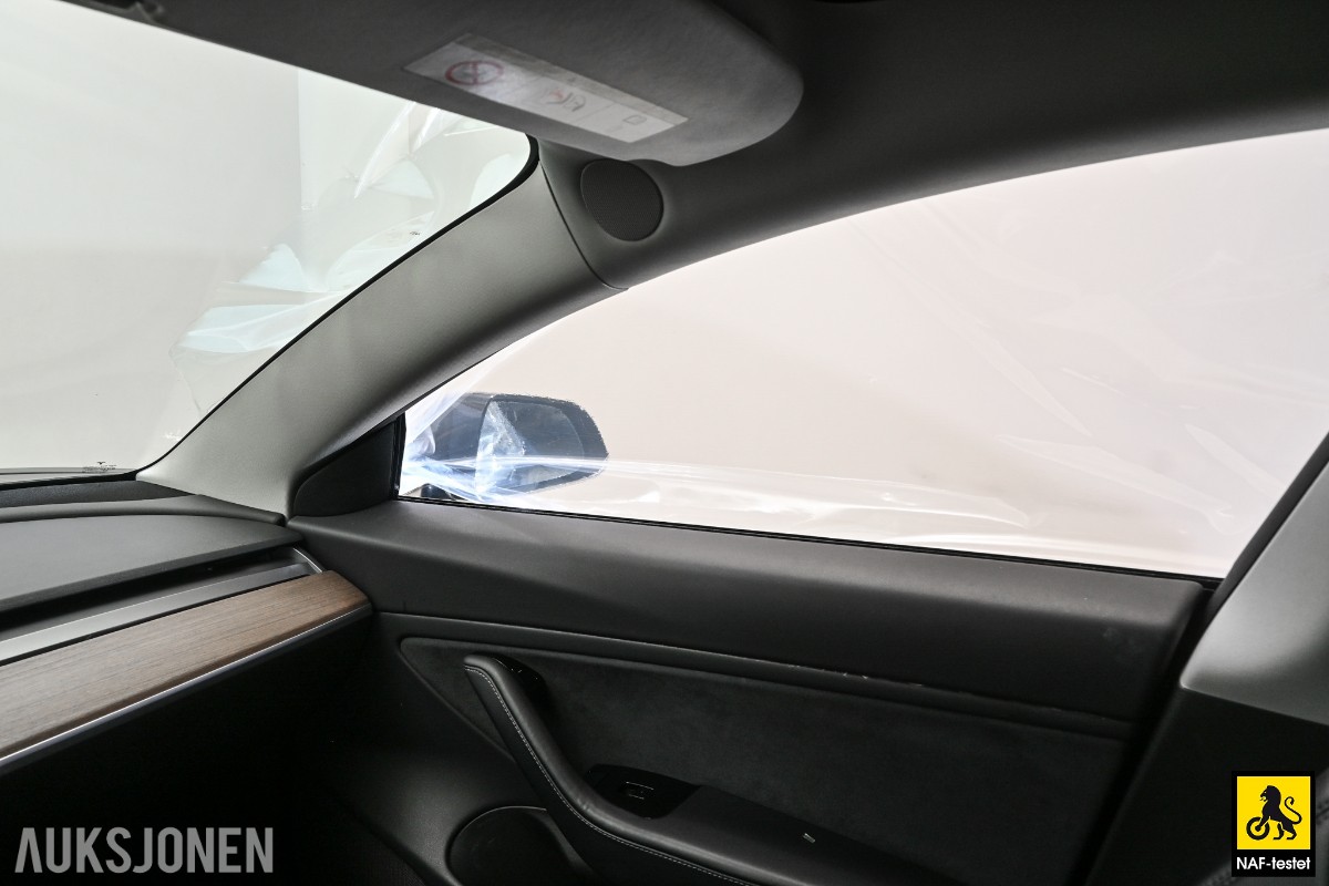 2019 Tesla MODEL 3 LONG RANGE 600KM WLTP AUTOPILOT PANORAMA