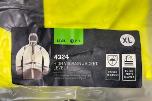 11 stk Blåkläder og Aalesund Protective Wear Regntøy og synlighetstøy