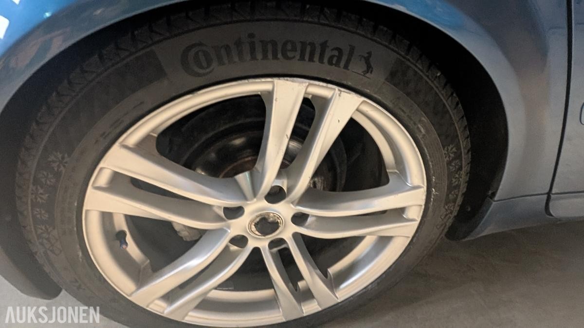 2004 Audi A4 1.6, Hengerfeste, Skinnseter