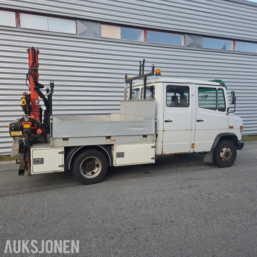 2003 Mercedes-Benz 815D 37 VN - med sertifisert kran