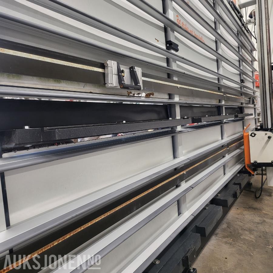 Harwi Piranha 1550 veggsag 3300x1600 mm kapasitet 400 volt