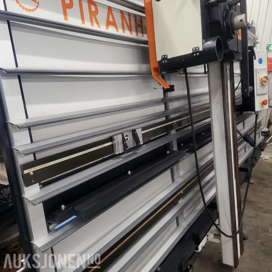 Harwi Piranha 1550 veggsag 3300x1600 mm kapasitet 400 volt