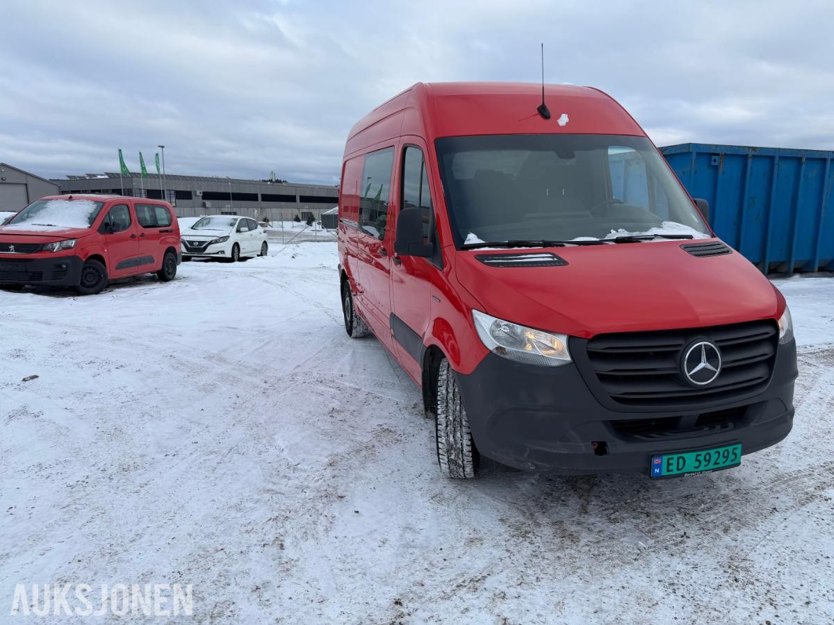 2022 Mercedes-Benz Sprinter, 47KWH E-SPRINTER 312/39 AUTO,LAV KM !, 27500KM