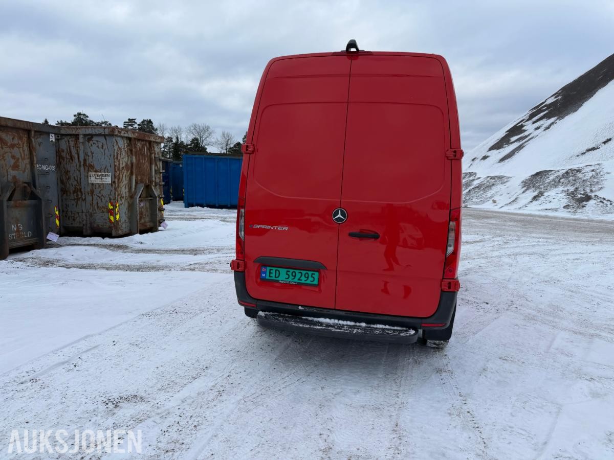 2022 Mercedes-Benz Sprinter, 47KWH E-SPRINTER 312/39 AUTO,LAV KM !, 27500KM