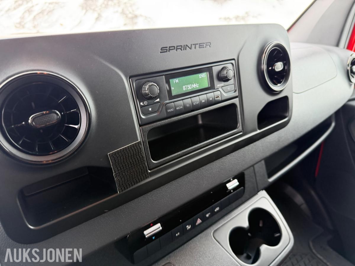 2022 Mercedes-Benz Sprinter, 47KWH E-SPRINTER 312/39 AUTO,LAV KM !, 27500KM