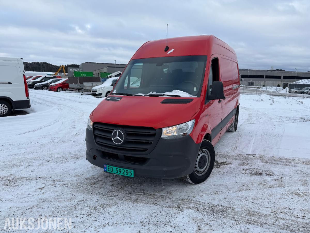 2022 Mercedes-Benz Sprinter, 47KWH E-SPRINTER 312/39 AUTO,LAV KM !, 27500KM