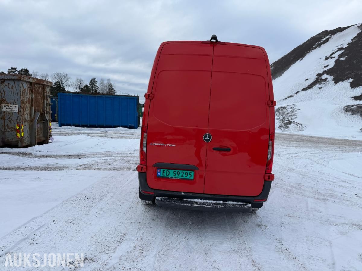 2022 Mercedes-Benz Sprinter, 47KWH E-SPRINTER 312/39 AUTO,LAV KM !, 27500KM