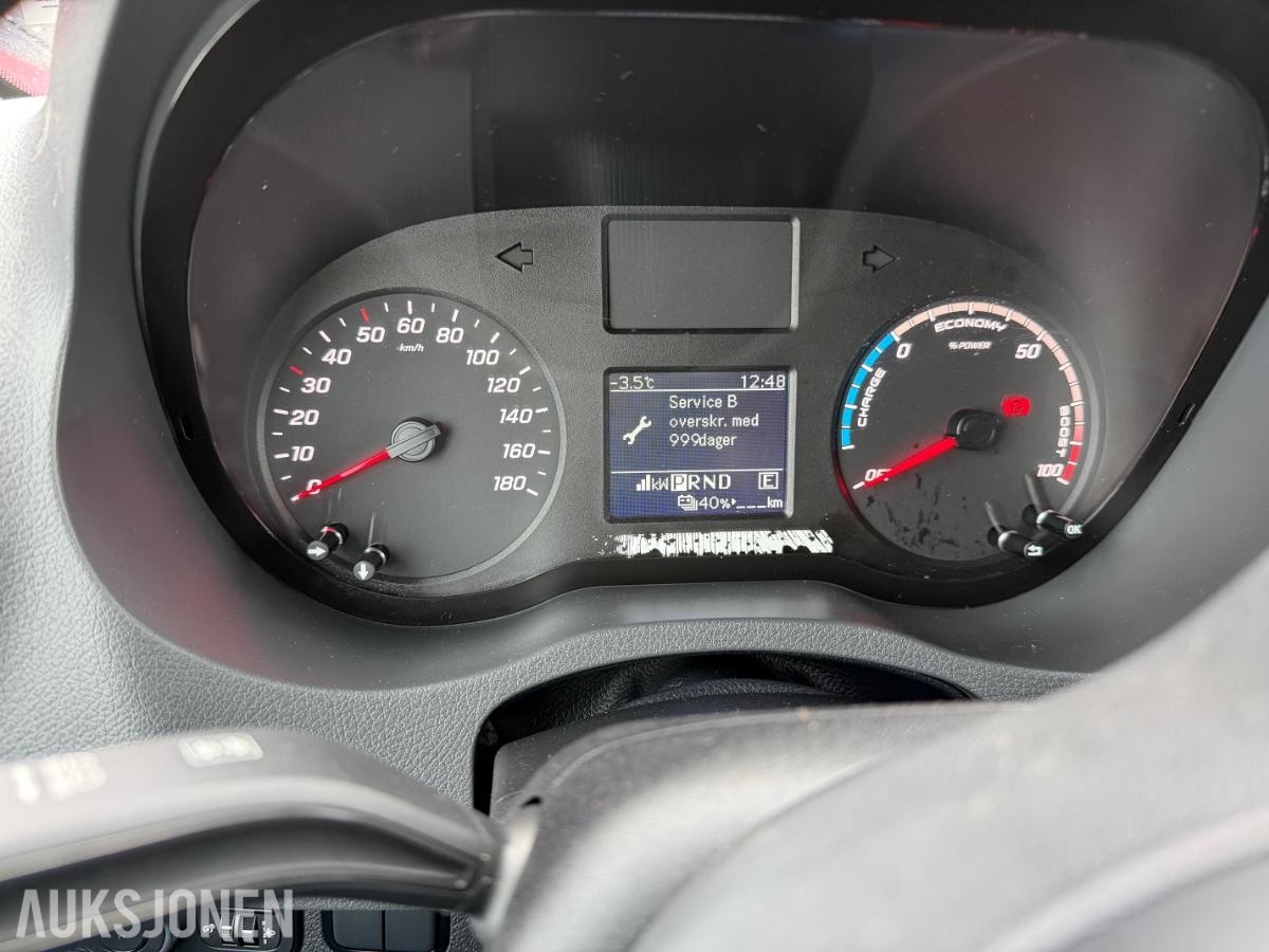 2022 Mercedes-Benz Sprinter, 47KWH E-SPRINTER 312/39 AUTO,LAV KM !, 27500KM