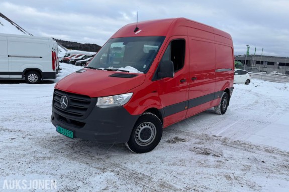2022 Mercedes-Benz Sprinter, 47KWH E-SPRINTER 312/39 AUTO,LAV KM !, 27500KM