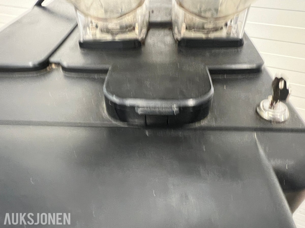 2023 La Cimbali S15 helautomatisk kaffemaskin